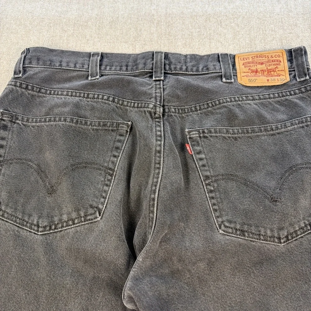 Levis 550 Jeans Mens‎ 38x30 Black Relaxed Fit Denim Distressed Modern Black wing